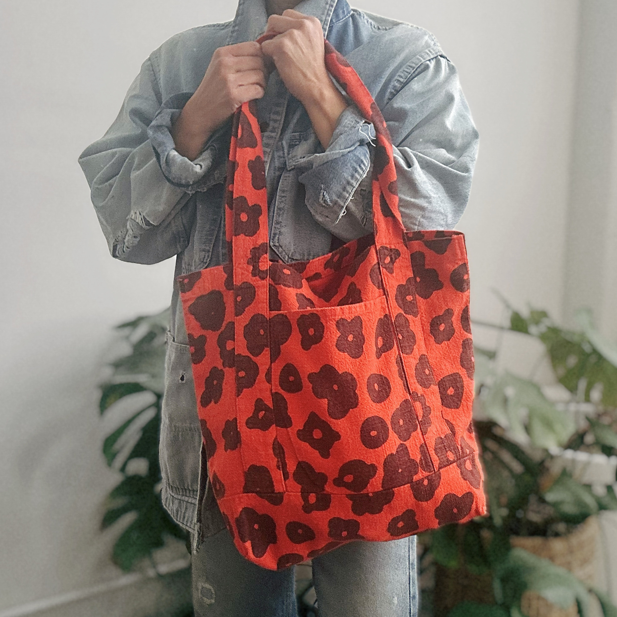 Medium Sloppy Tote