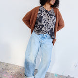 Studio Tee - Dottie in Faded Black & Stone