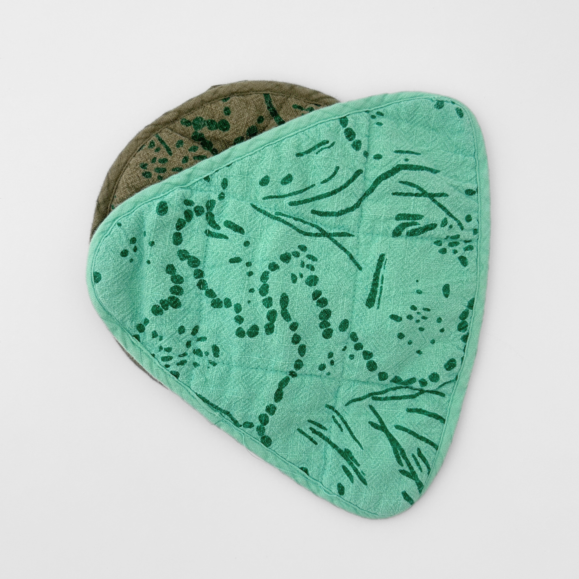 Triangle Potholder - Drape - Circus Green - Pool