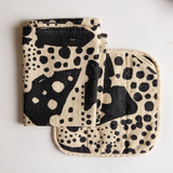 Potholder  - Dottie in Faded Black & Natural