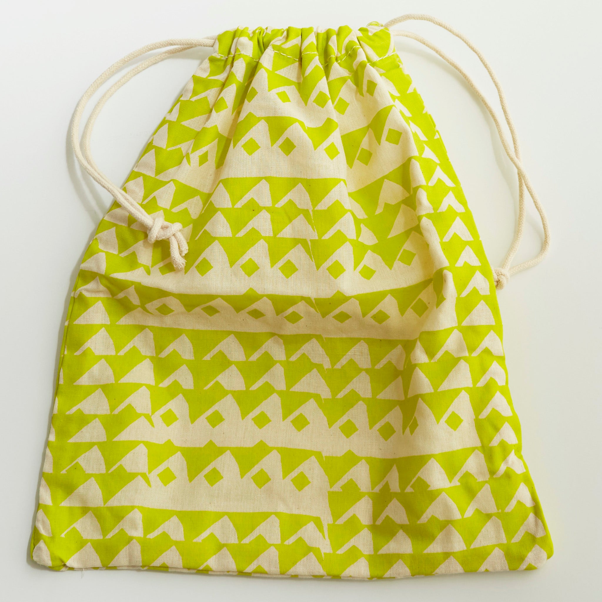 Reusable Cinch Bag - Triangles - Super Lime